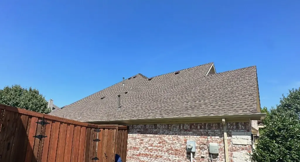 Completed roof replacement project in South Elgin